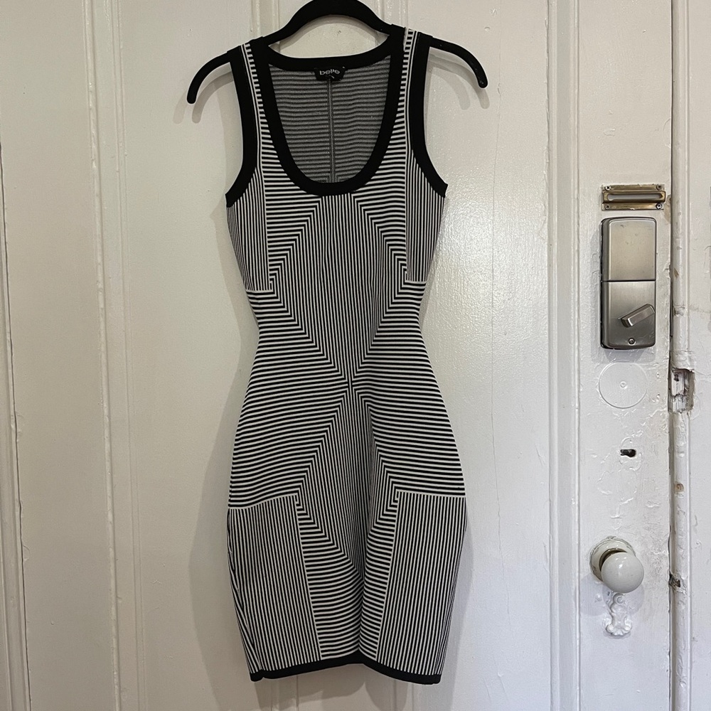 bebe Monochrome Geometric Mini Dress